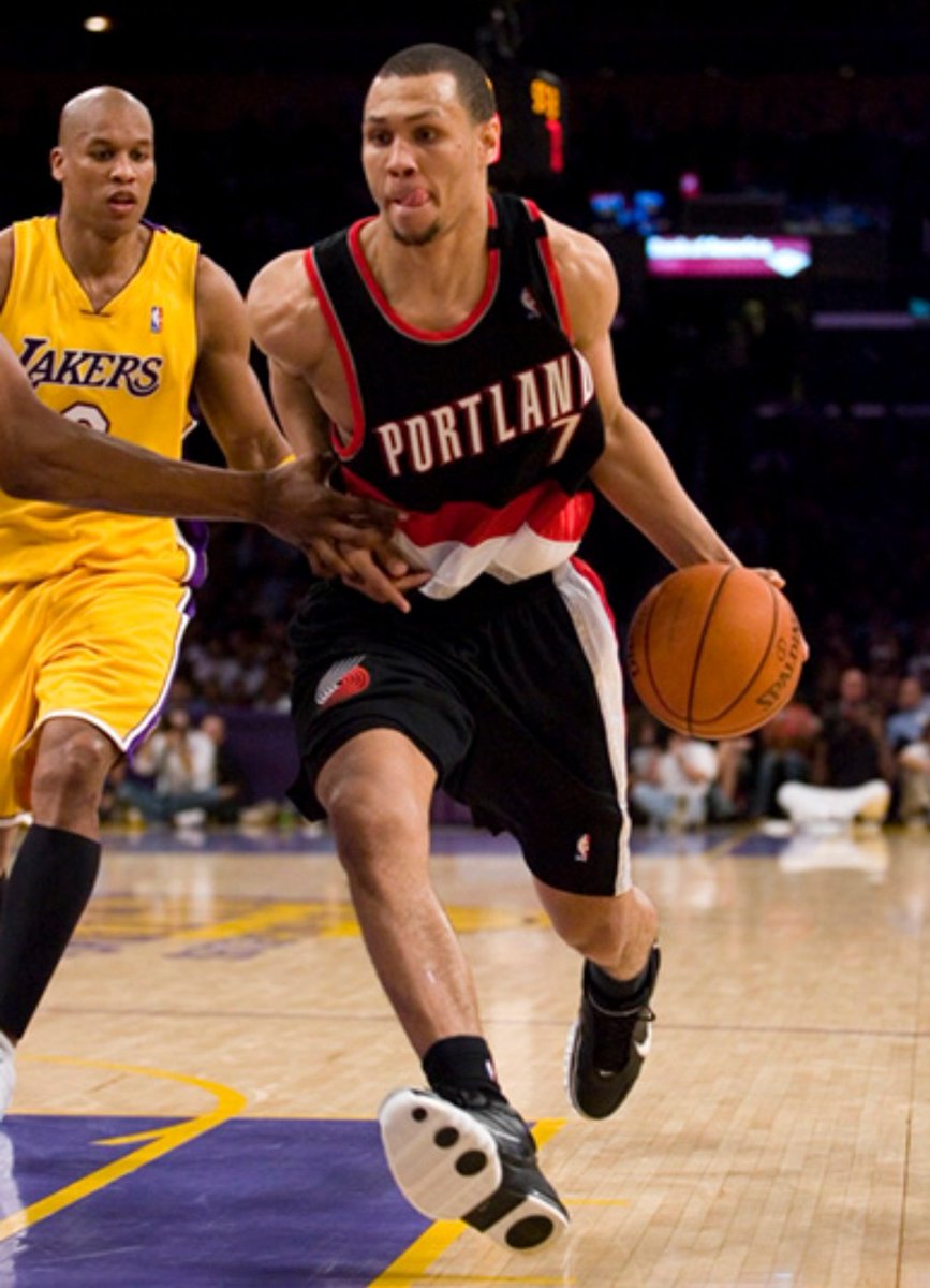 反击之间找 反击之间找