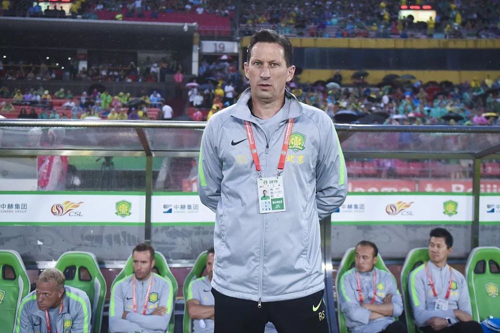 场对决的悬 场对决的悬