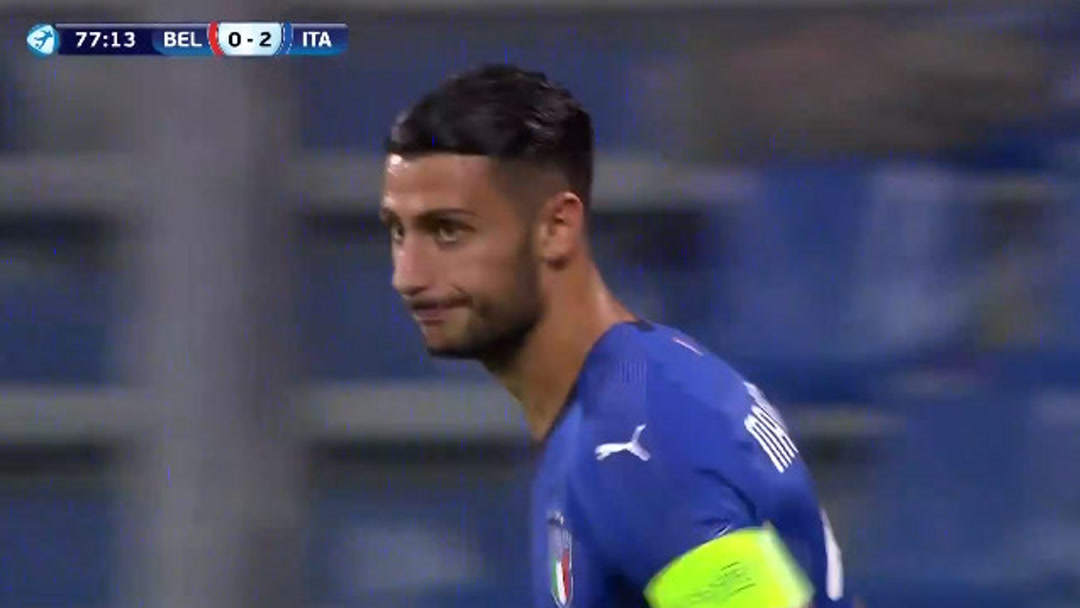 他还特别感 他还特别感