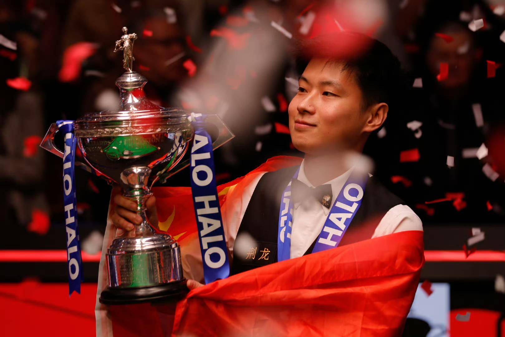 脱颖而出 脱颖而出