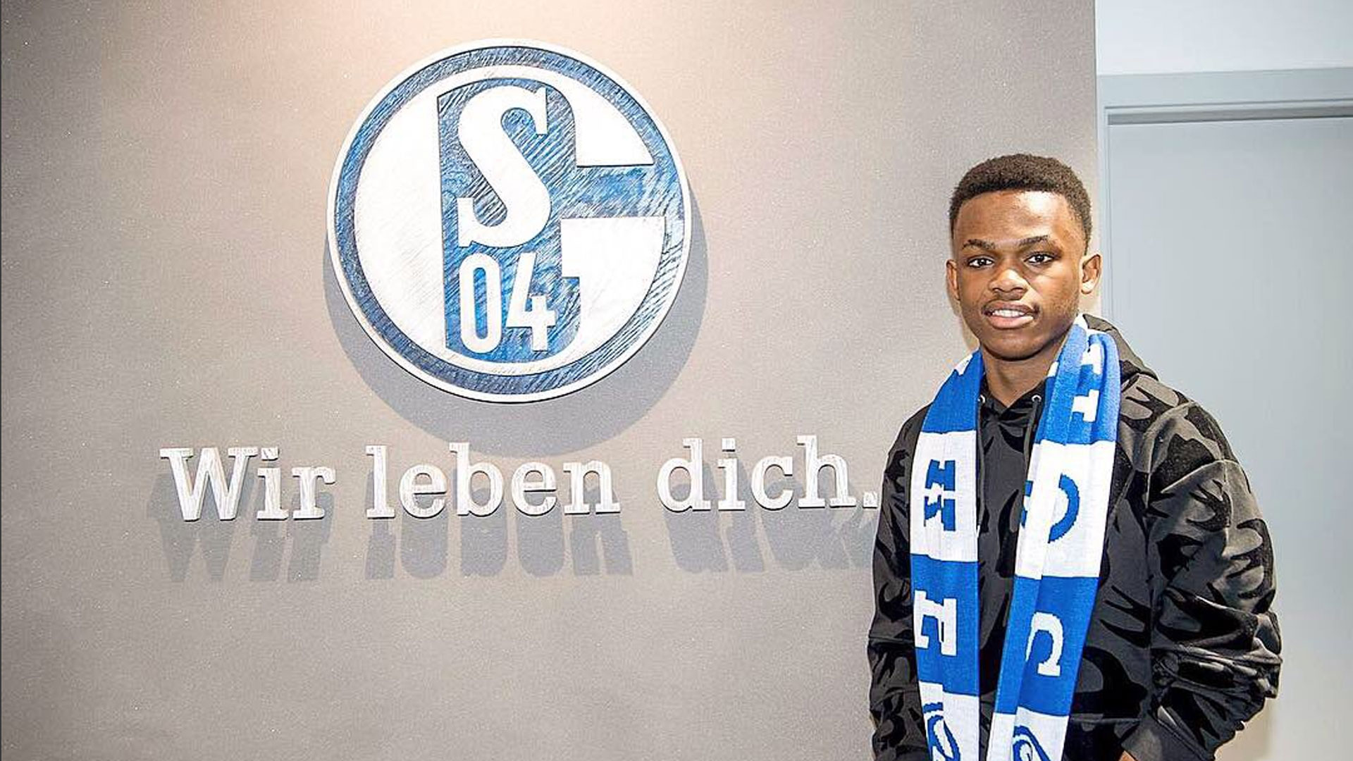 年赢得世界 年赢得世界