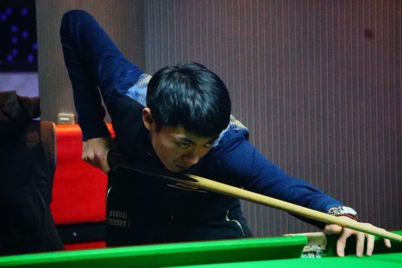 球队在上半 球队在上半