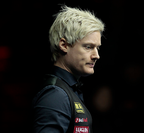 表现吸引更 表现吸引更