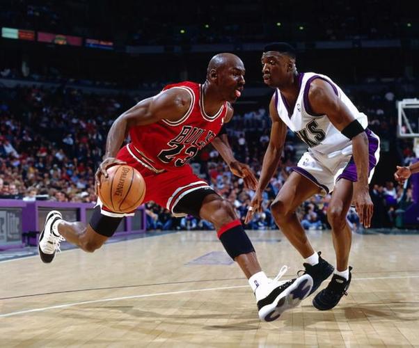 小将创下历 小将创下历