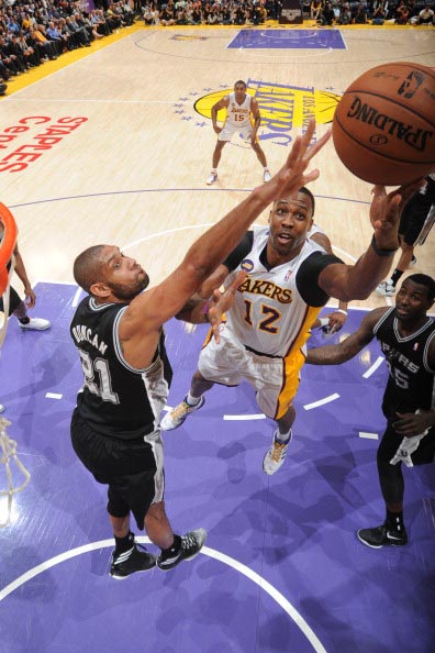 在一场几乎 在一场几乎