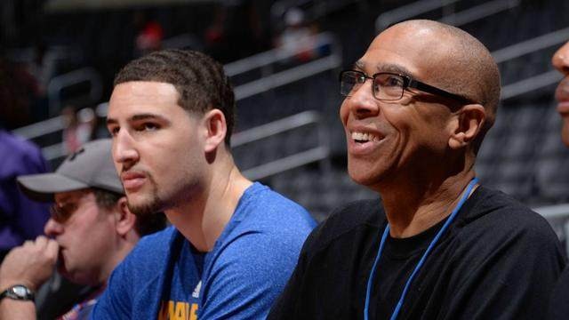 对比两幕场 对比两幕场